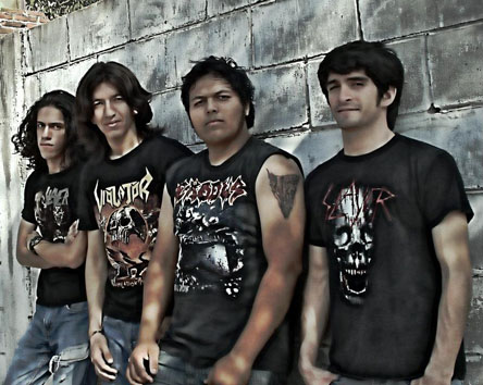 http://www.thrash.su/images/duk/CENTAURO - band.jpg